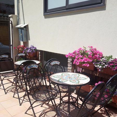 Eurelios Bed and Breakfast Adrano Εξωτερικό φωτογραφία