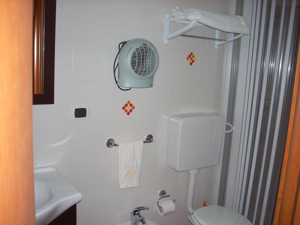 Eurelios Bed and Breakfast Adrano Δωμάτιο φωτογραφία