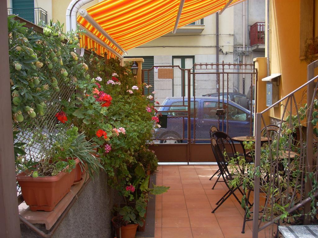 Eurelios Bed and Breakfast Adrano Εξωτερικό φωτογραφία